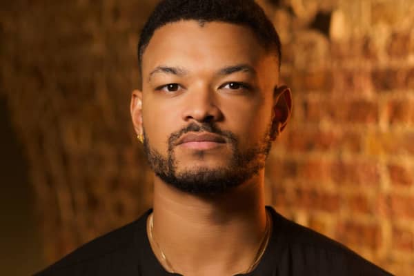 Stephen Bartlett joins the Dragons Den lineup for series 19