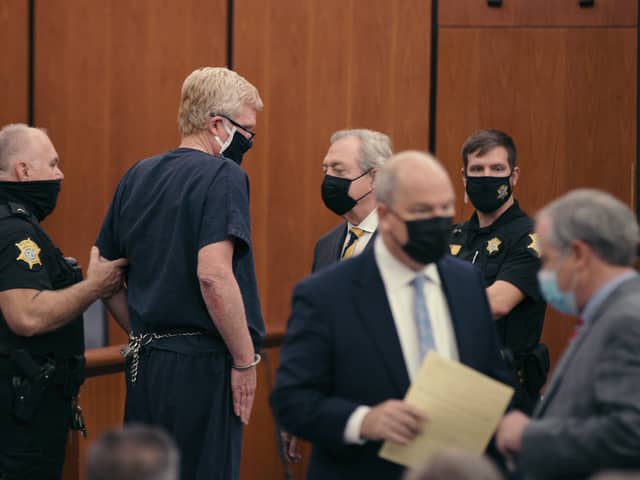 Disgraced former US lawyer Alex Murdaugh (centre) was convicted of the murder of his wife and son. (Photo: courtesy of Netflix)