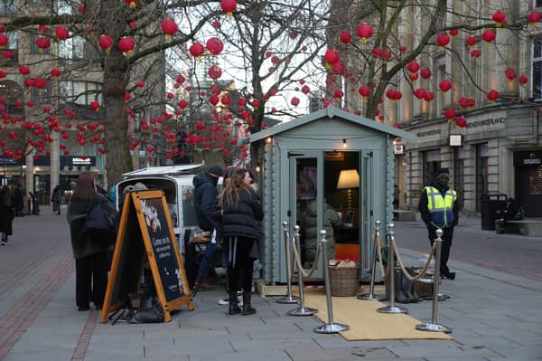 The Chef & Brewer Collection brought countryside pub charm to Manchester with a tiny pop-up cosy cabin in St Ann’s Square. January 30, 2025
