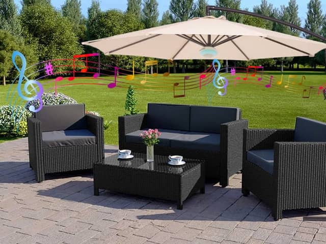 The built-in speaker adds another dimension to this lovely outdoor parasol