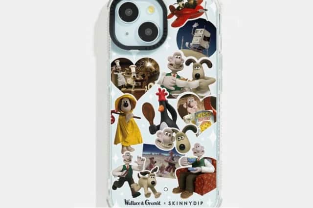 Wallace & Gromit x SKINNYDIP Sticker Shock Iphone Case