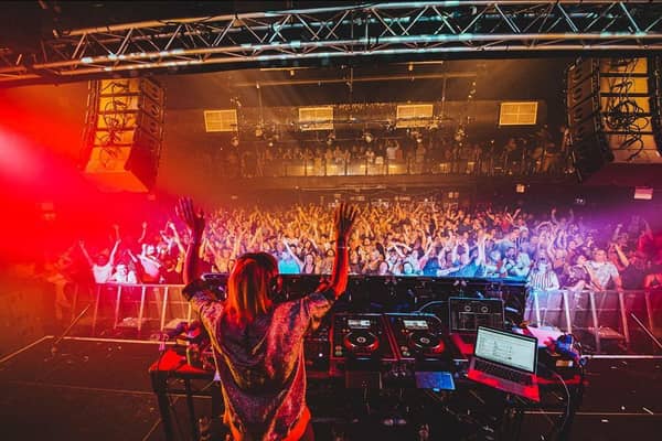 Jo Whiley's 90s Anthems