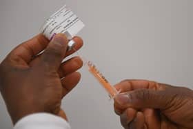 922 workers are still unvaccinated
