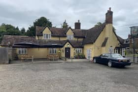 The Chequers is an unopposed public house located at the centre of the charming village of Wrestlingworth