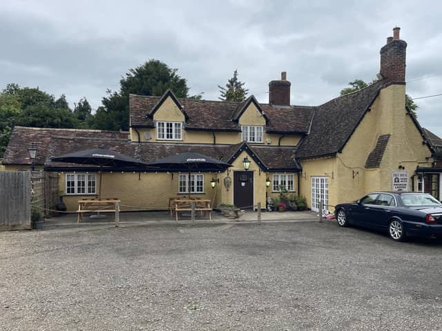 The Chequers is an unopposed public house located at the centre of the charming village of Wrestlingworth