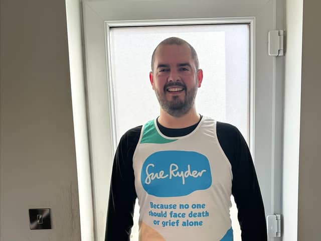 Jake will be taking to the streets of London to run the iconic London Marathon for Sue Ryder.