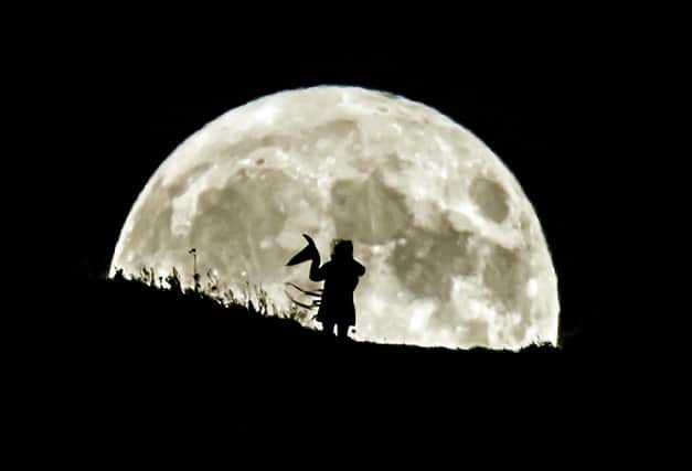 69 people say they support the wiccan religion in Central Bedfordshire - Stock photo