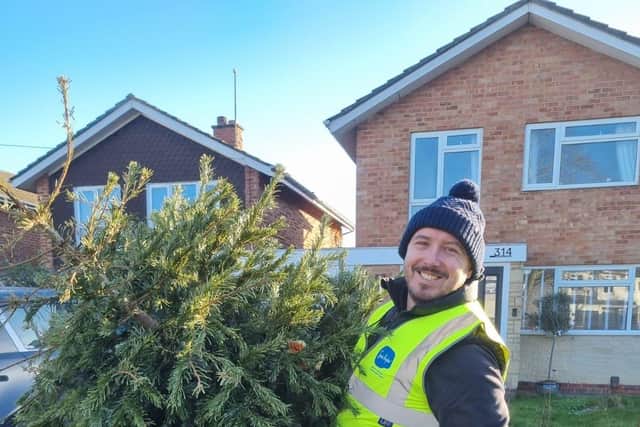 Sue Ryder’s fir-tastic volunteers collect your tree from your front door, front garden or driveway.