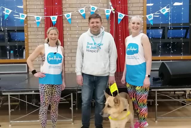 Dee and Lisa received a paws up from Sue Ryder supporters Nick and Amber.