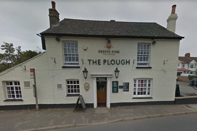 "The last pub in Langford, it is popular with dog walkers, ramblers, cyclists and others who appreciate a well-kept pint. The landlord is a CAMRA member who elevated previous
pubs to the Guide."