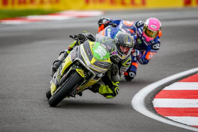 Smart coming out of Goddards on the last lap to take the win. Photo: Colin Port Images.