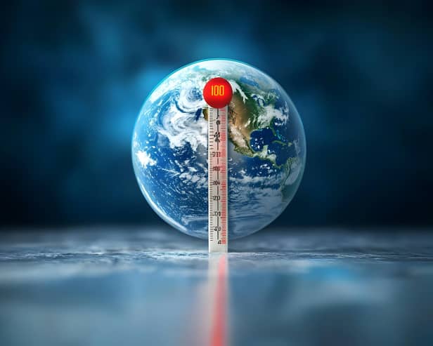 Tackling global warming crisis (photo: Adobe)