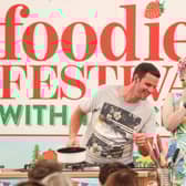 Live cooking theatres
