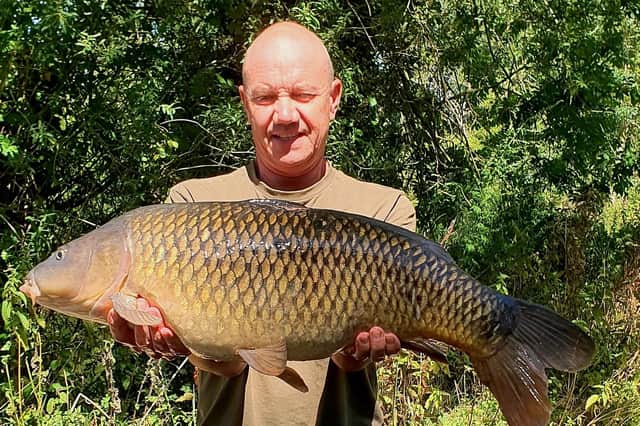 Terry Peniston with his 21lb Broom common.