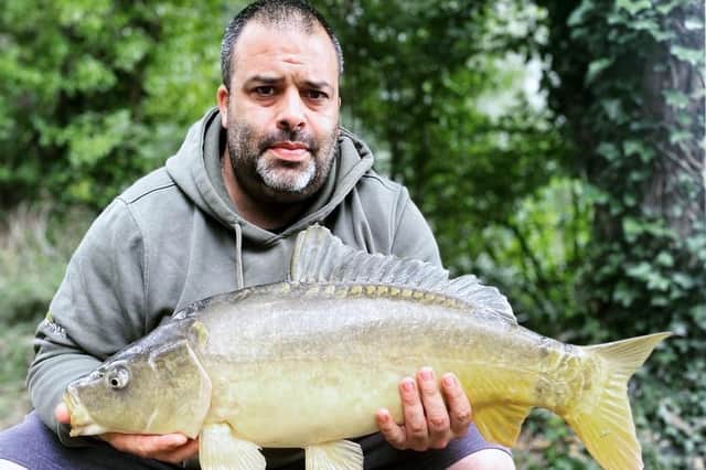 Marc Ambrose with his 13lb Broom mirror.