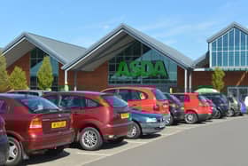 Scenesetter of Asda car park, Biggleswade.