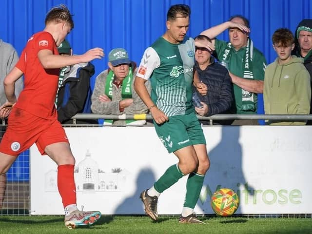 Biggleswade FC takes on AFC Dunstable. Picture: Guy Wills Sports Photography.