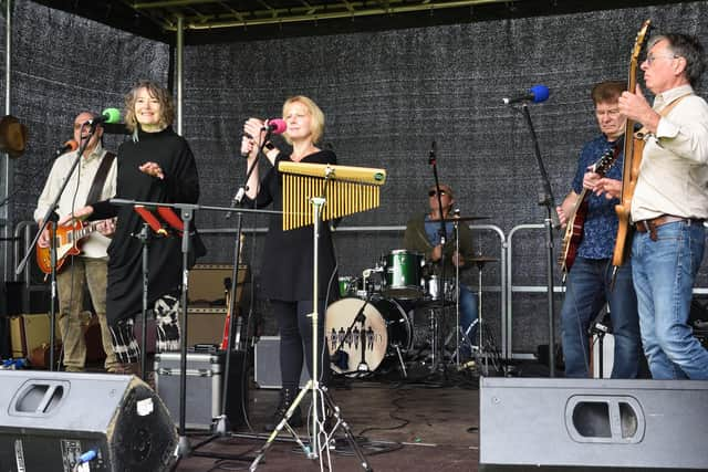 Live music entertained the crowds