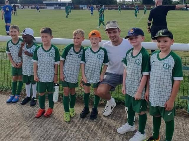 Nick is pictured with Biggleswade Town Under 8 players