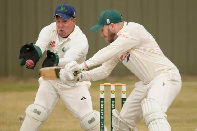 Action from the seconds' game with Ickwell. Photo by Richard Southan.