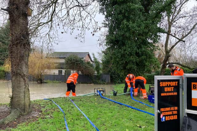 Taking action to control flooding in Blunham -  Photo credits: Bedfordshire Local Resilience Forum