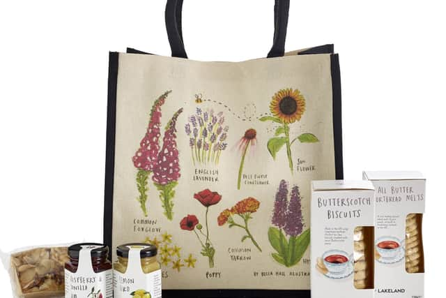 Food gift baskets: Lakeland Wildflower Christmas Hamper Tote, £24.99