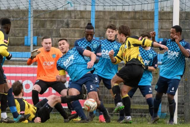Arlesey Town v Fleet. Picture: Guy Wills. PNL-181001-102717002