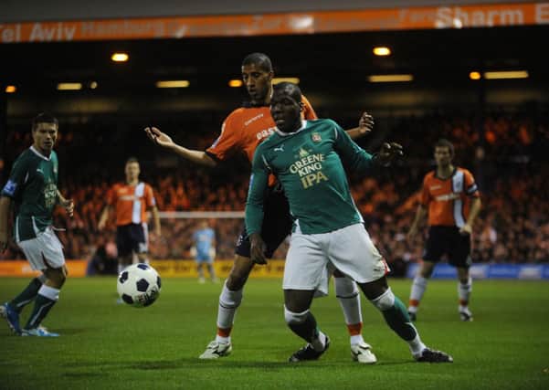 Shane Blackett in action for Luton Town