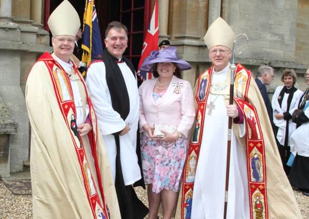 HM Lord-Lieutenant Helen Nellis with Revd Steve Nuth, Rector of St Marys Church, Woburn and the Bishops of Bedford and St Albans PNL-140513-155537001