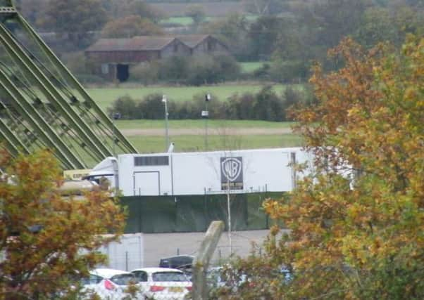 Warner Brothers lorry arriving at Cardington Shed 2 PNL-151116-124726001