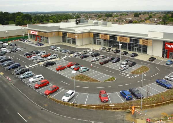 Biggleswade retail park is coming along nicely PNL-150807-102921001