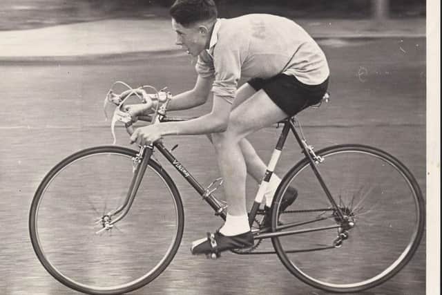 Roy Robinson riding a Nomads 10 in 1960